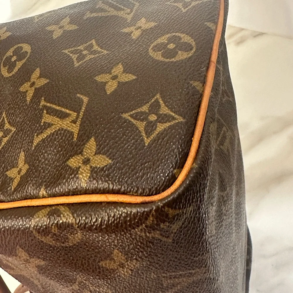 Louis Vuitton Monogram Speedy 25 - Picture 11 of 13